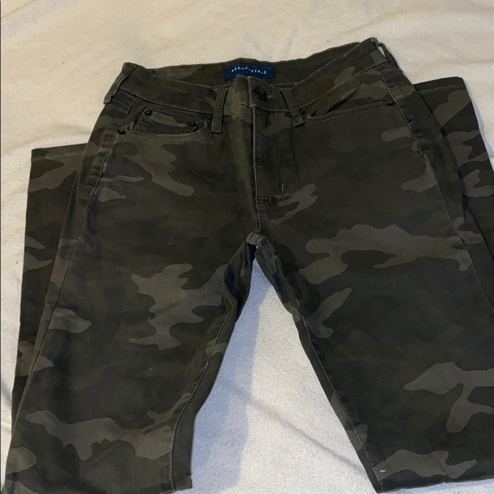 Army print jeans